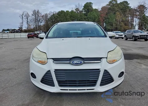 2014 Ford Focus Se from USA, damaged, VIN 1FADP3K23EL323189